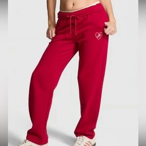 PINK Ivy Fleece Straight Leg Pants